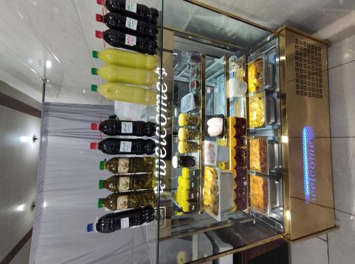 عکس مرغ فروشی کارن