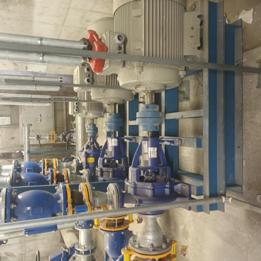 عکس تعمیرات برق و تابلو برق صنعتی در شرکت مهندسی برق آزما سیف 