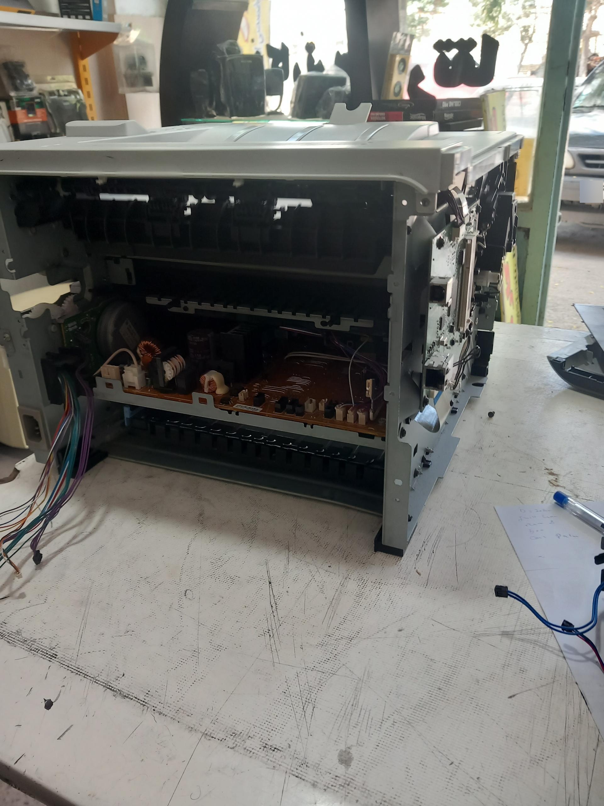 عکس کامپیوتر و ماشین‌های اداری محمودآبادی 