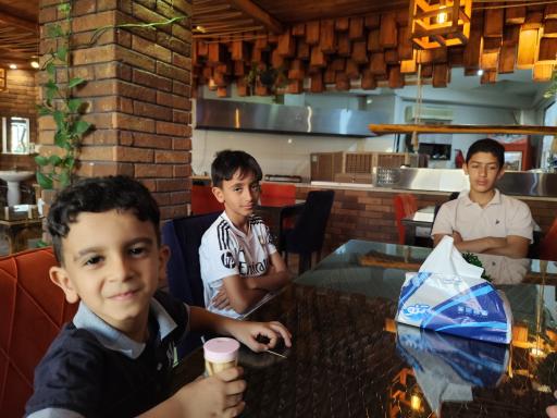 عکس کافه رستوران دل