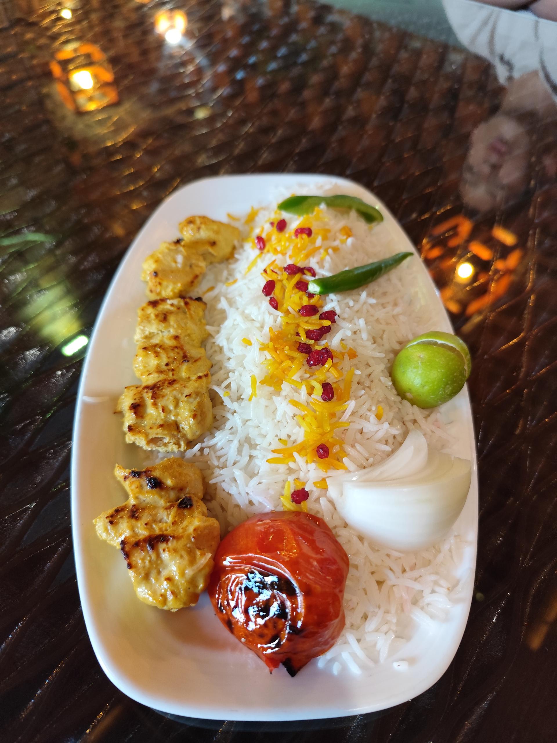 عکس کافه رستوران دل