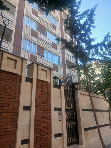 عکس مجتمع مسکونی گلستان