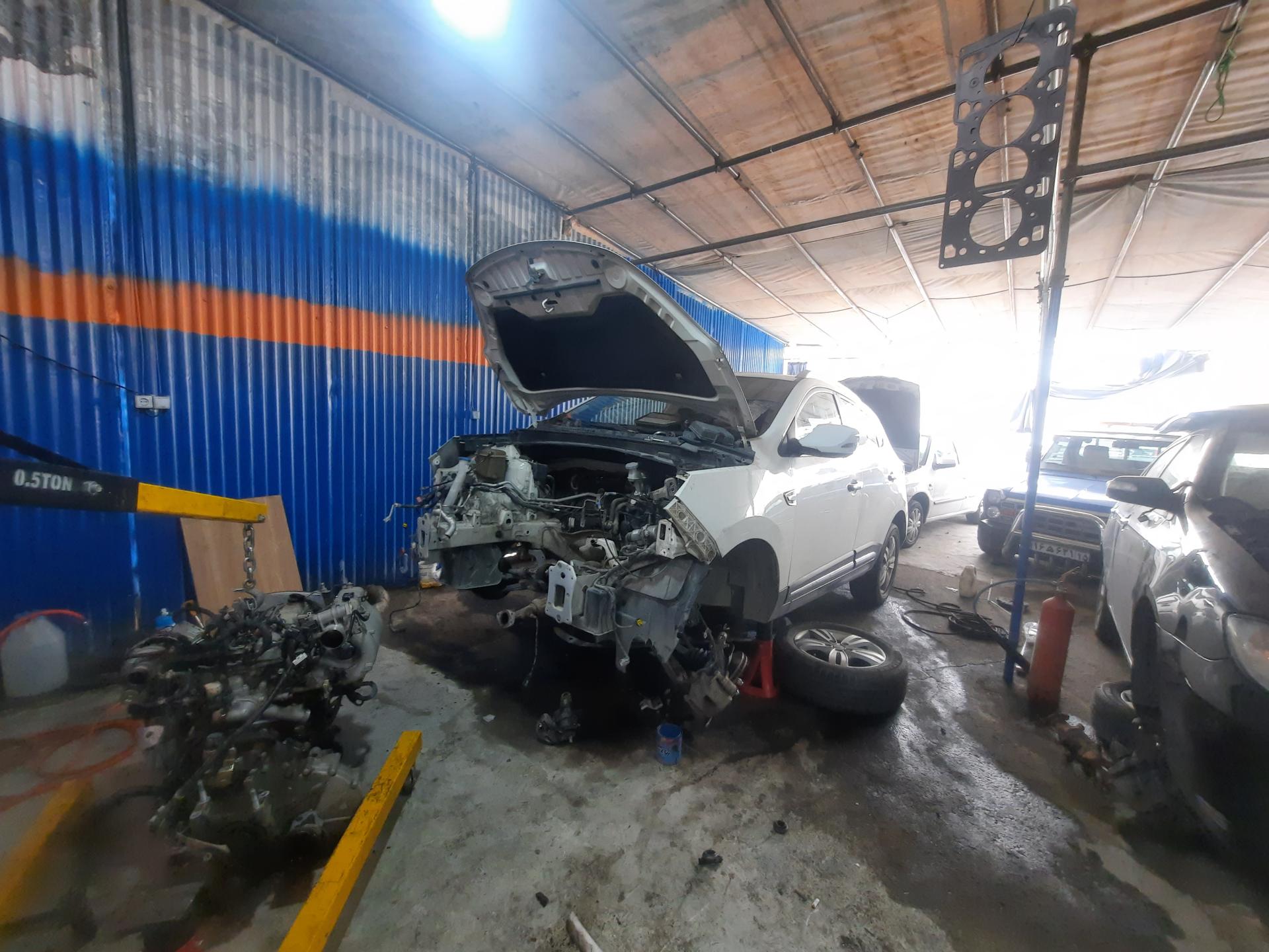 عکس تعمیرگاه مدرن