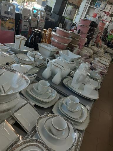 عکس فروشگاه لوازم خانگی بدرپور