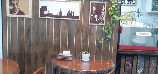 عکس کافه بستنی پارسیک
