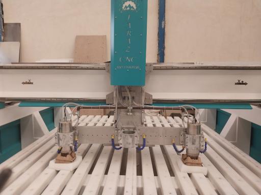 عکس ماشین سازی فرارز CNC