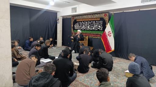 عکس مدرسه علمیه مکتب الوحی