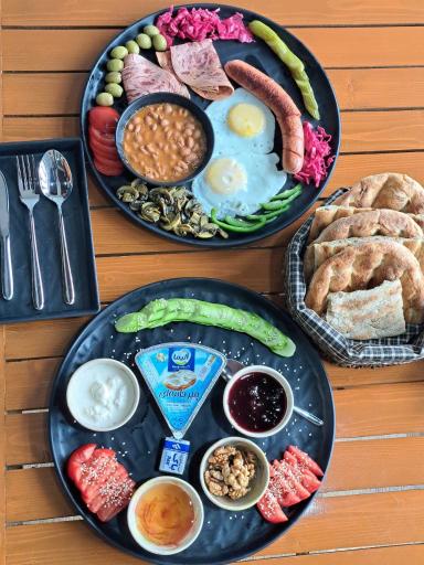 عکس کافه رستوران وانیشا