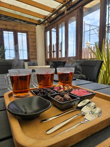 عکس کافه رستوران وانیشا