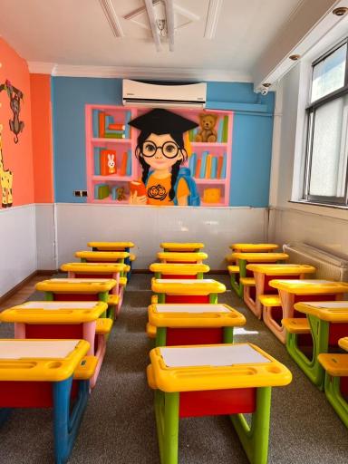 مهد کودک و پیش دبستانی رستا