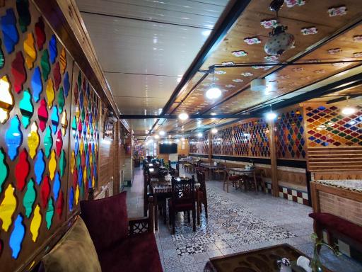 عکس هتل سنتی درباری