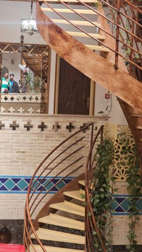 عکس هتل سنتی درباری