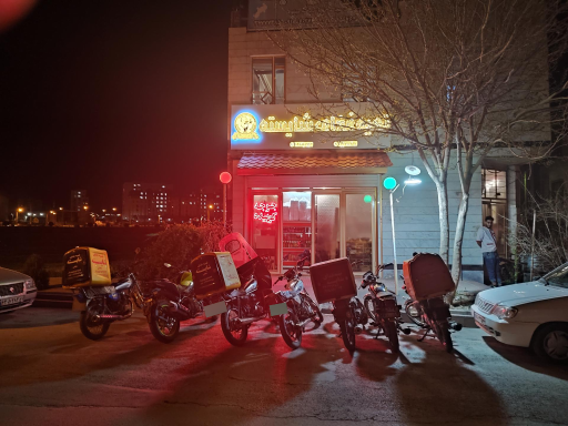 عکس تهیه غذای شایسته