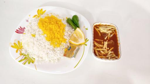 عکس تهیه غذای شایسته