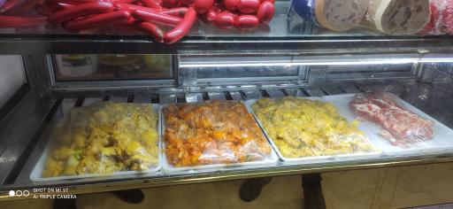 عکس مرغ و‌ پروتئین دبست