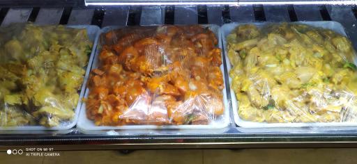 عکس مرغ و‌ پروتئین دبست