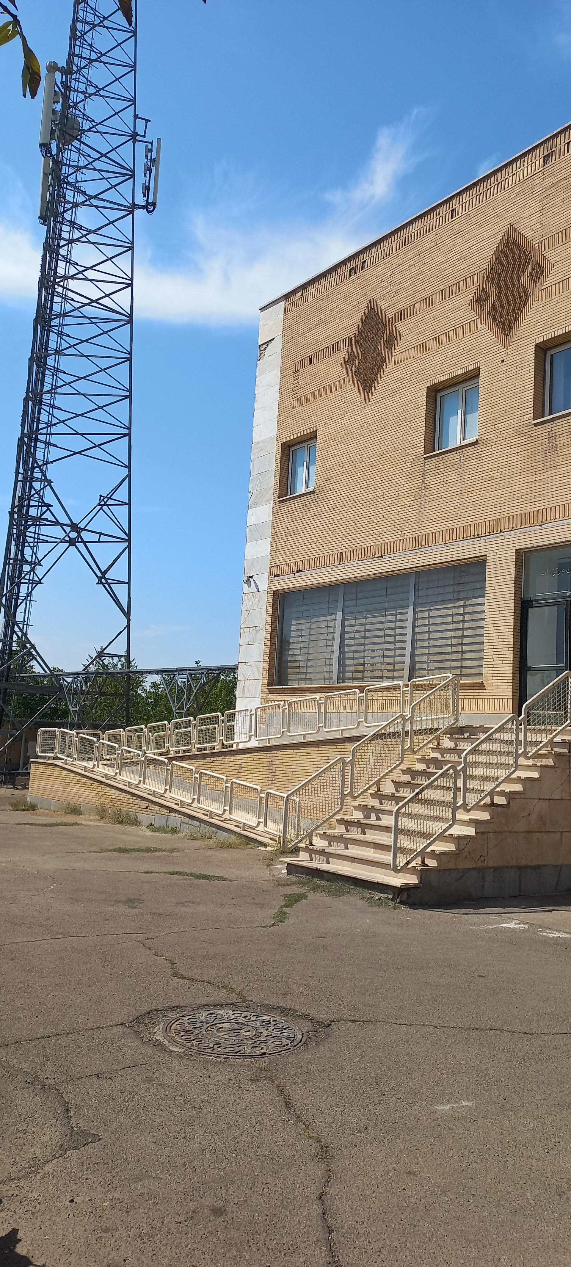 عکس مرکز تلفن شهری ملت