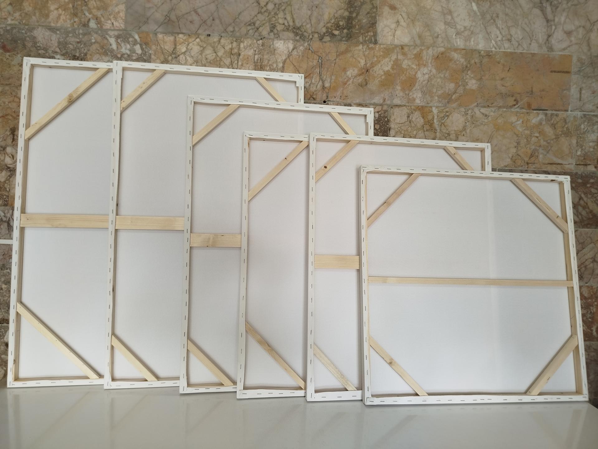 عکس بوم و سه پایه نقاشی احسان 