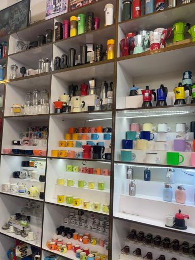 عکس قهوه و شکلات وندا