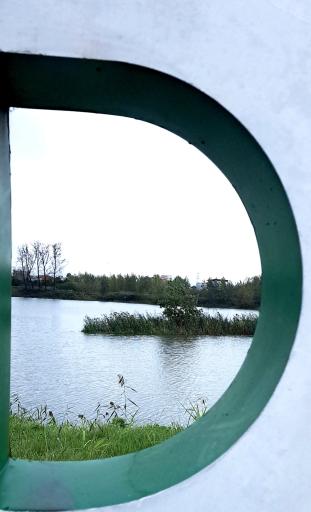 عکس مرداب طبیعی ولکس (تالاب عینک)