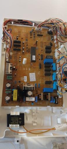 عکس خدمات فنی الکترونیک عارف (تعمیرات برد لوازم خانگی )