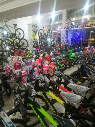 عکس فروشگاه دوچرخه رالی