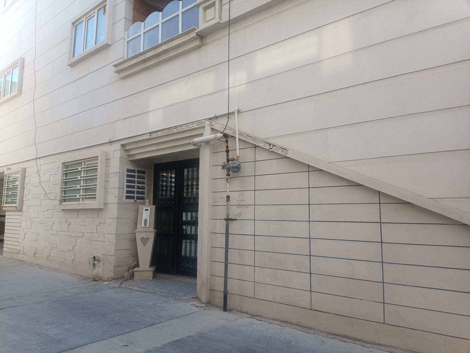 عکس ساختمان غزل