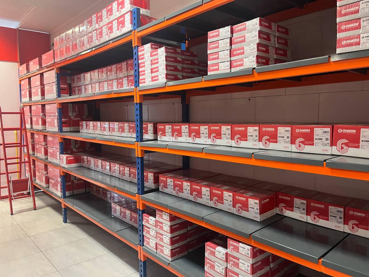 عکس بازرگانی و نمایندگی قطعات خودرو ایران پناه