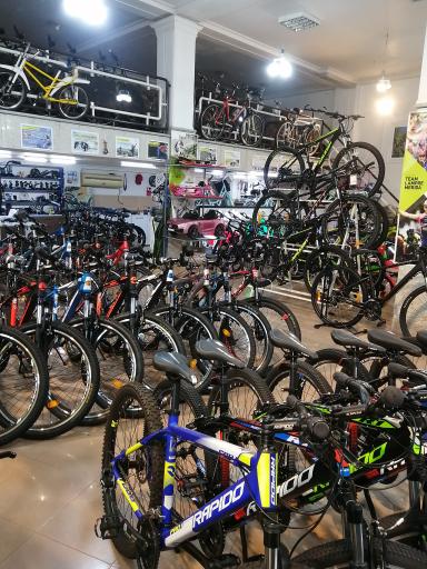 عکس فروشگاه دوچرخه رالی