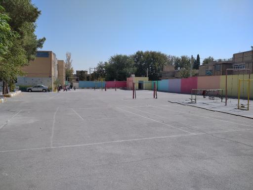 عکس مدرسه پسرانه کاشانی و دخترانه استقلال