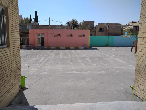 عکس مدرسه پسرانه کاشانی و دخترانه استقلال