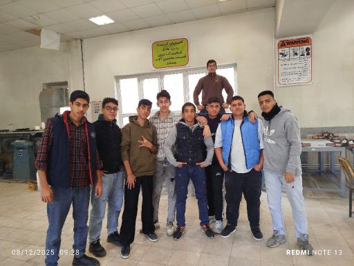 عکس هنرستان پسرانه امام حسن‌عسکری