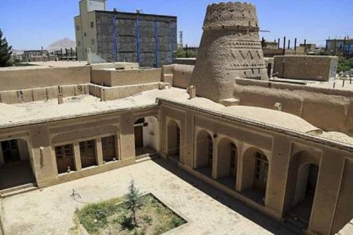 عکس ارگ بردسیر