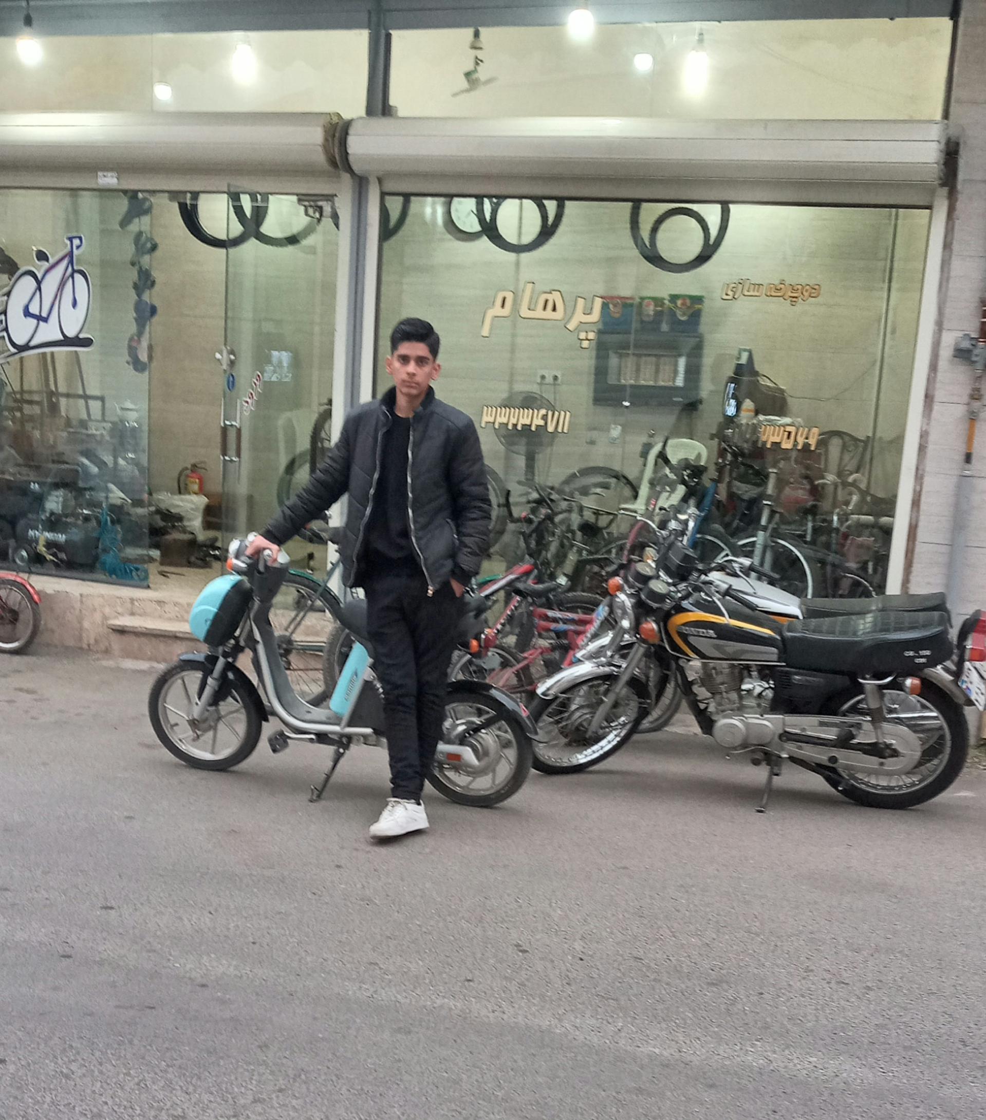 عکس دوچرخه سازی پرهام