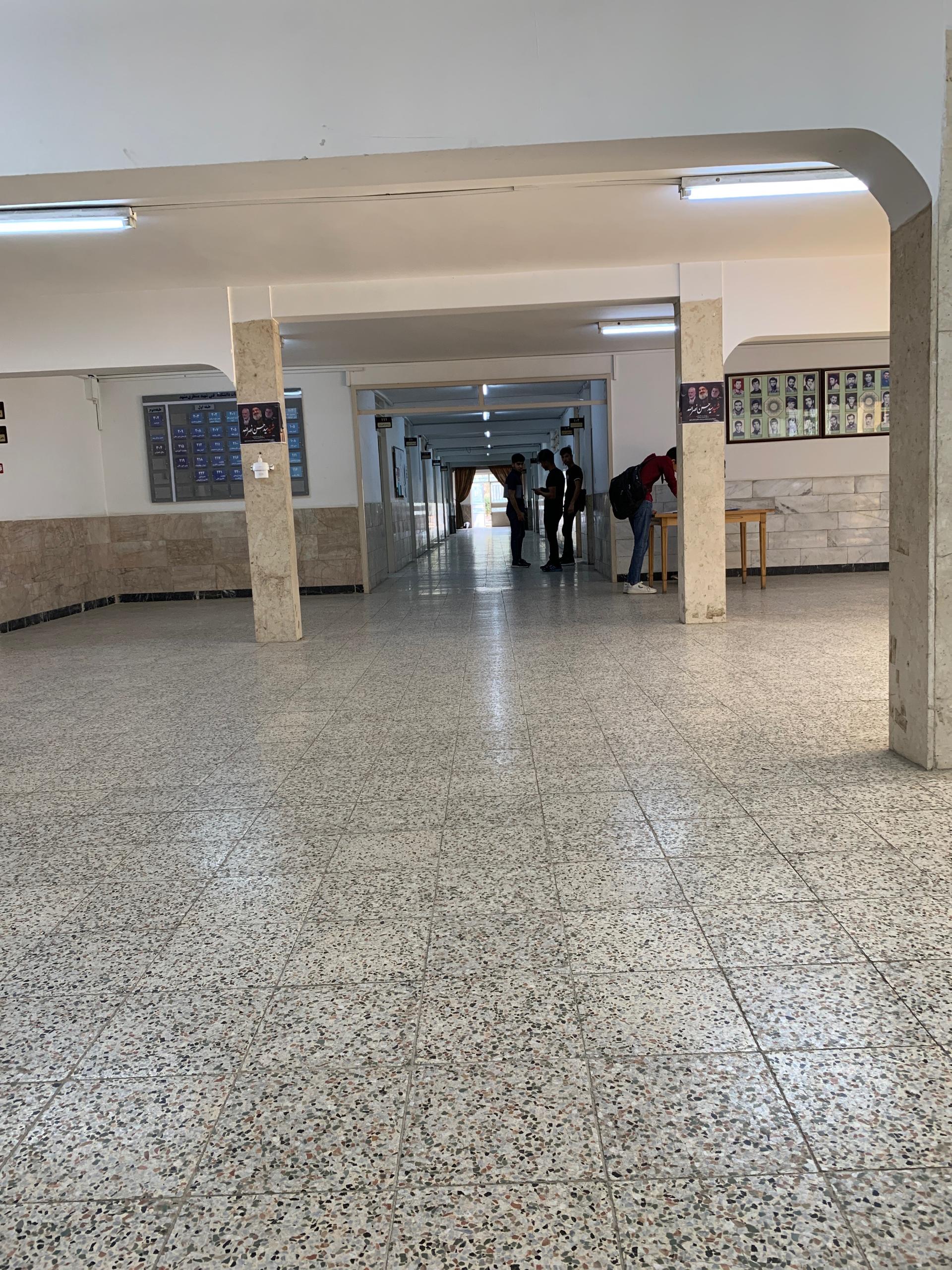 عکس ساختمان اداری