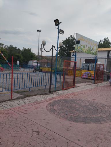 عکس شهربازی پارک جنگلی 