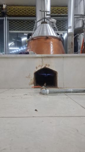 عکس کارگاه تولیدی گلابگیری و عرقیات سنتی خدایار