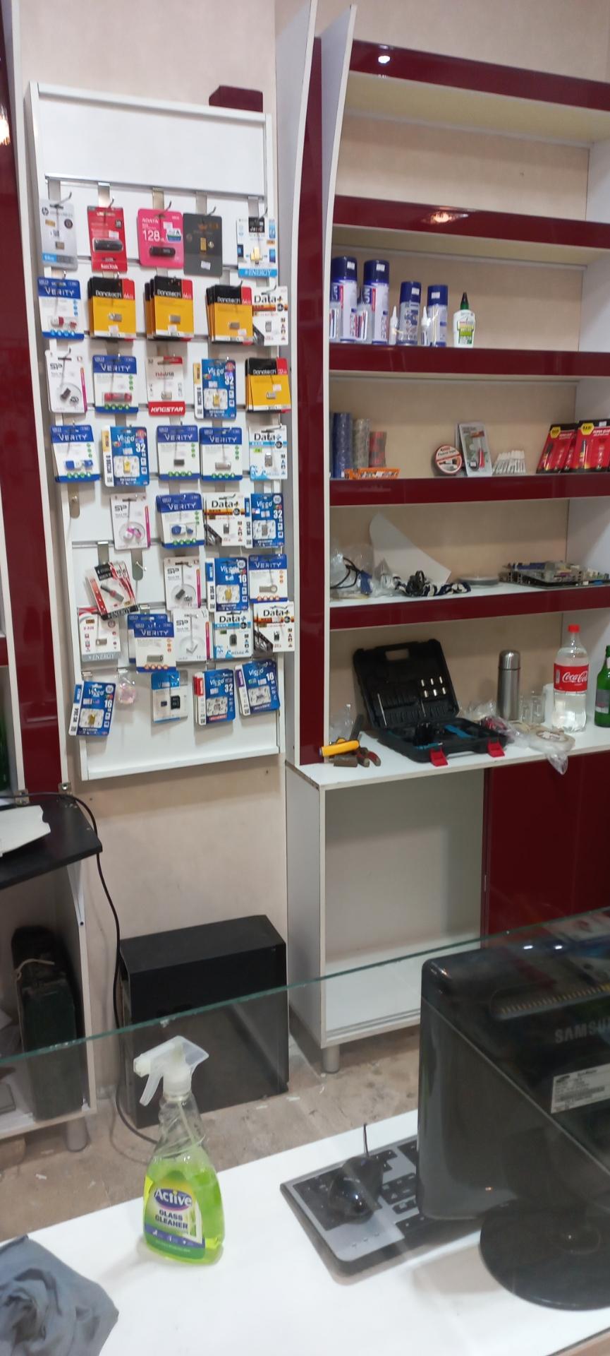 عکس تعمیرات کامپیوتر و لپ تاپ پارس (فردا سیستم شعبه۲)