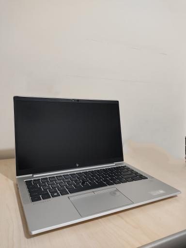 عکس تعمیرات کامپیوتر و لپ تاپ پارس (فردا سیستم شعبه۲)