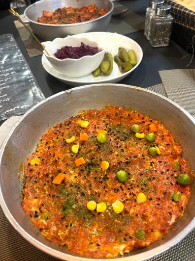 عکس کافه صبحانه آتور