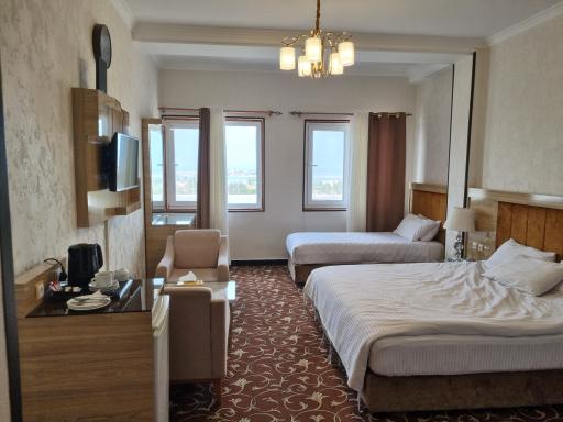 عکس هتل فردوس چابهار