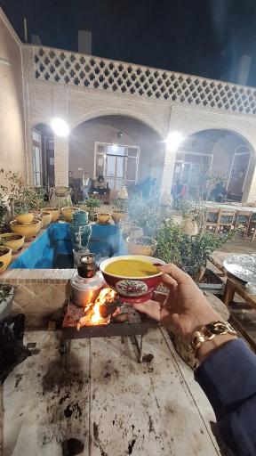 عکس اقامتگاه عمارت سنتی شاباز ورزنه 