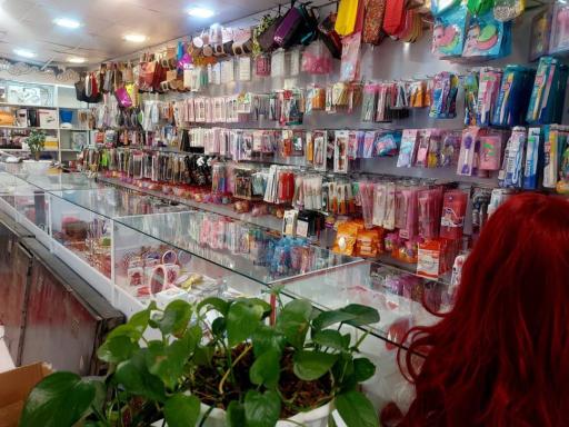 فروشگاه آرایشی و بهداشتی خوشبخت