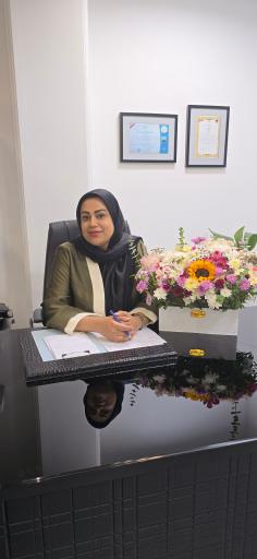 عکس دفتر وکالت معصومه قلندری