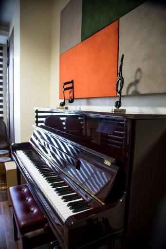 عکس آموزشگاه موسیقی پژواک