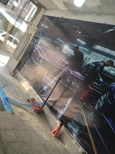 عکس تعمیرگاه تخصصی کادیلاک