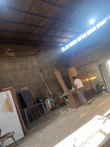 عکس تولیدی درب پنجره زندیه