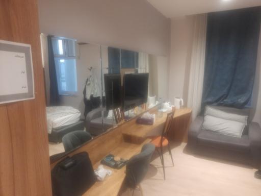 عکس هتل و رستوران مارون