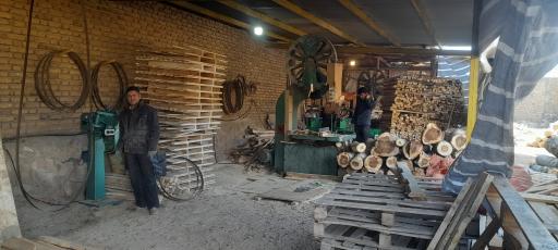 عکس کارگاه پالت چوبی برادران اکبری