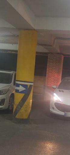 عکس پارکینگ طالقانی